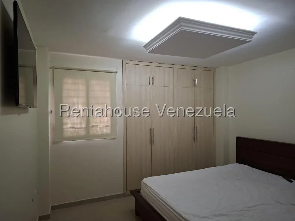 Hermoso Apartamento En VENTA En La Av. Milagro Norte MLS #26-20922 - 15