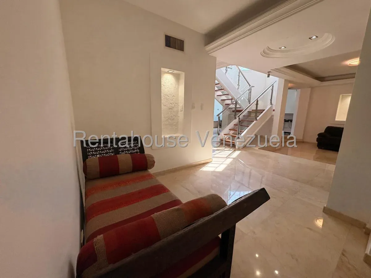 Amplio Town-House En Venta En Doral Norte MLS #26-13910 - 12