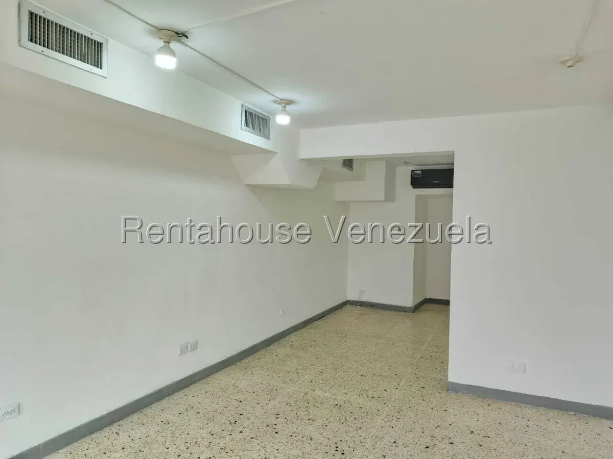 Local Comercial En ALQUILER En El Sector Tierra Negra MLS #26-13923 - 6