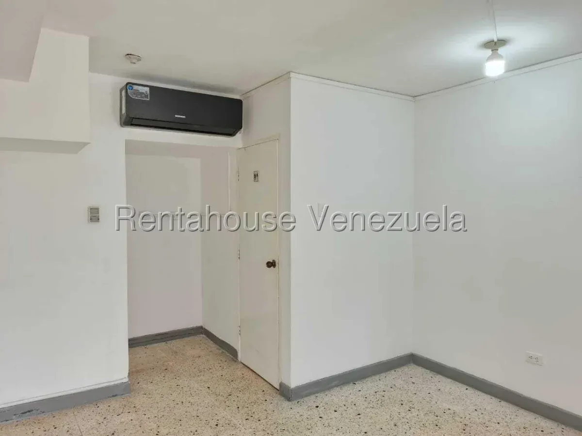Local Comercial En ALQUILER En El Sector Tierra Negra MLS #26-13923 - 7
