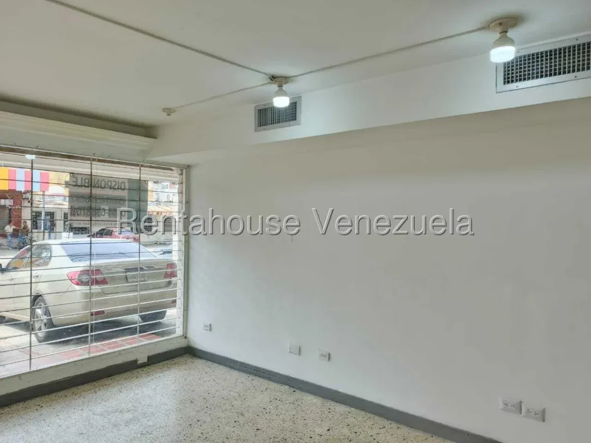 Local Comercial En ALQUILER En El Sector Tierra Negra MLS #26-13923 - 9