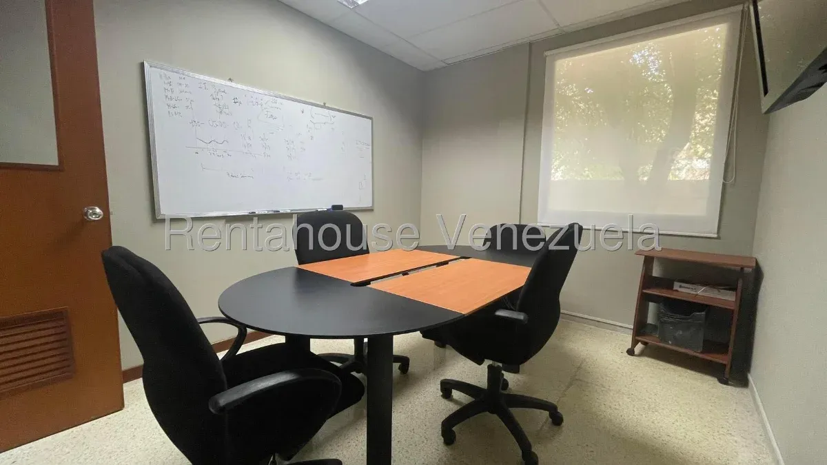 Amplia Oficina En ALQUILER En El Milagro MLS #26-16313 - 7