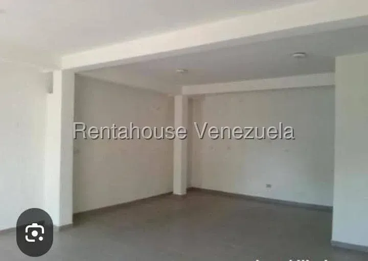Local Comercial En ALQUILER En El Centro MLS #26-3649 - 3