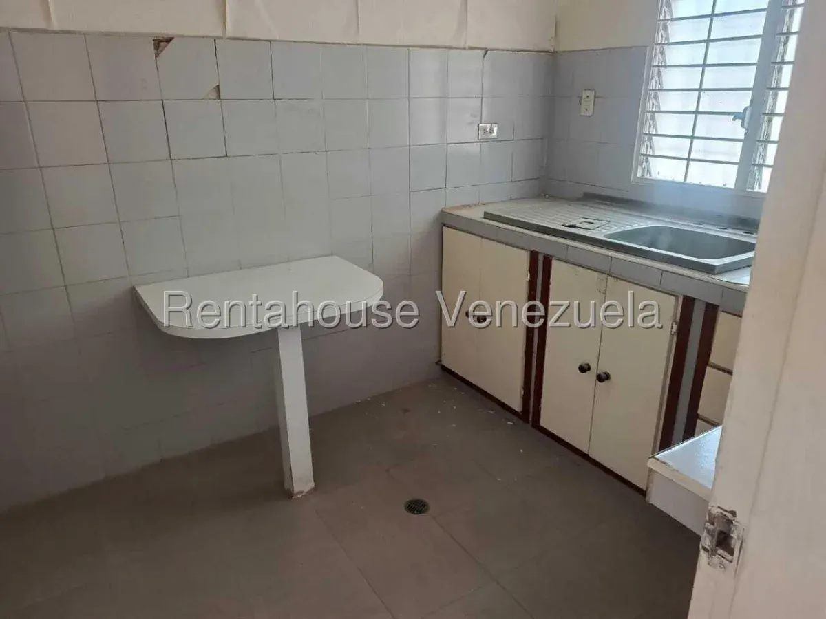 Local Comercial En ALQUILER En El Centro MLS #26-3649 - 4