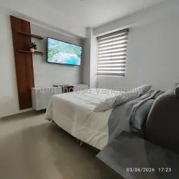 View 10