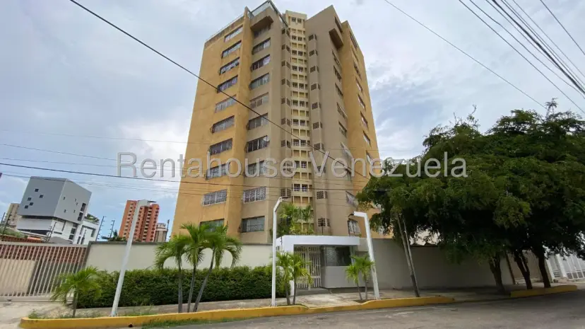 Apartamento En Alquiler En Bellas Artes MLS #26-14980