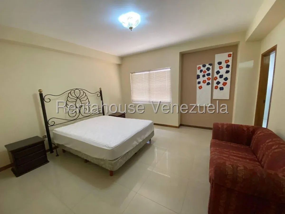 Apartamento En ALQUILER Con Planta Y Pozo, Sector Bellas Artes MLS #26-3732 - 17