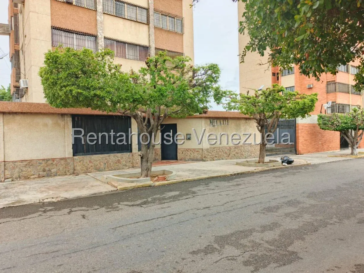 Apartamento En Venta En Indio Mara MLS #26-21415