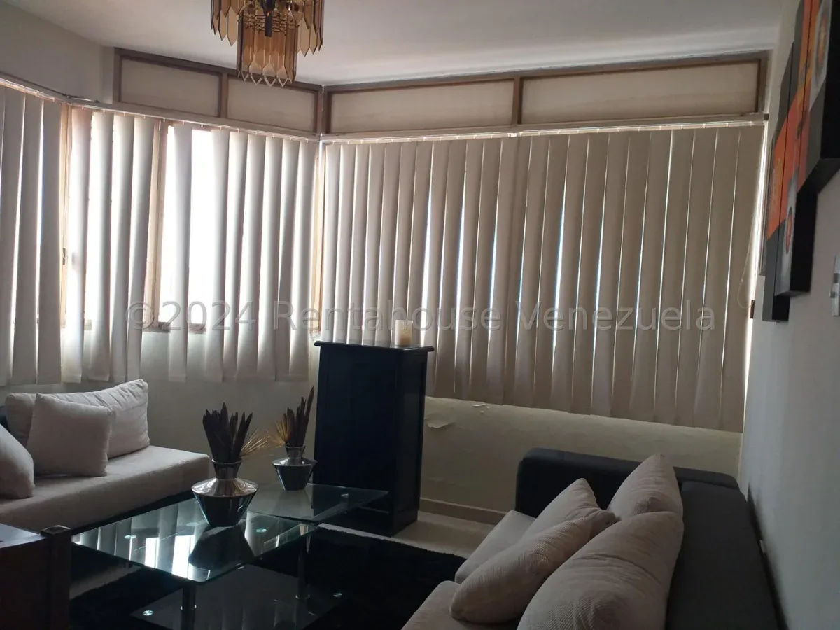 Cómodo Apartamento En Venta En Indio Mara MLS #24-22509 - 4