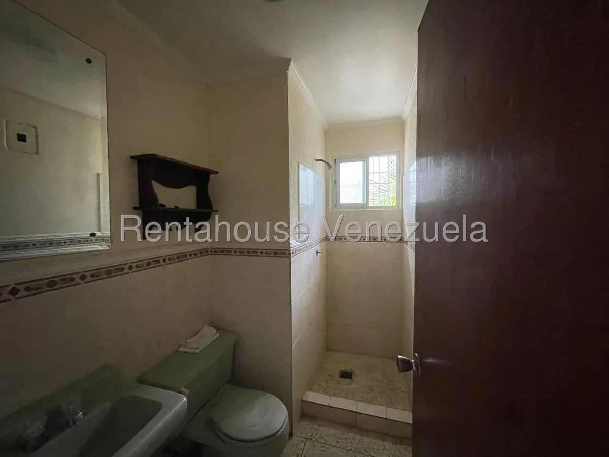 Casa Quinta Para Uso Comercial O Residencial En ALQUILER En Tierra Negra MLS #26-20754 - 10