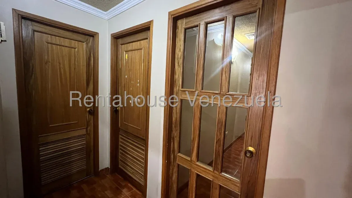 Hermosa Casa En Esquina En Venta, Sector Santa Fe MLS #26-19384 - 20