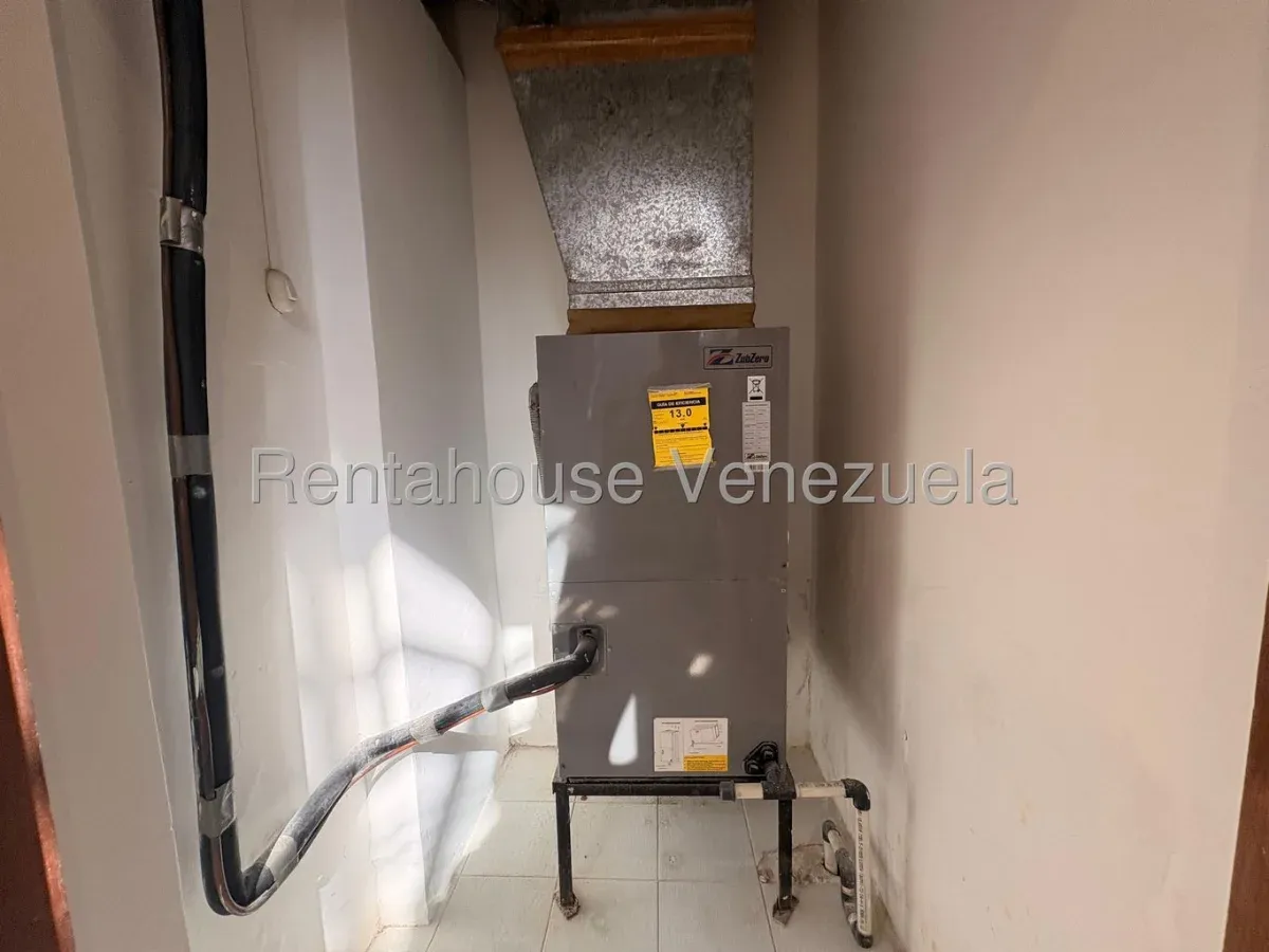 Bello Town-House En Venta En Doral Norte MLS #26-13910 - 19
