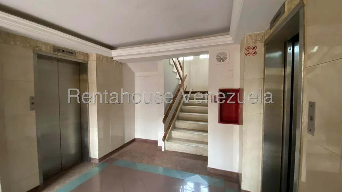 Apartamento En Alquiler En El Sector Bellas Artes MLS #26-14980 - 4