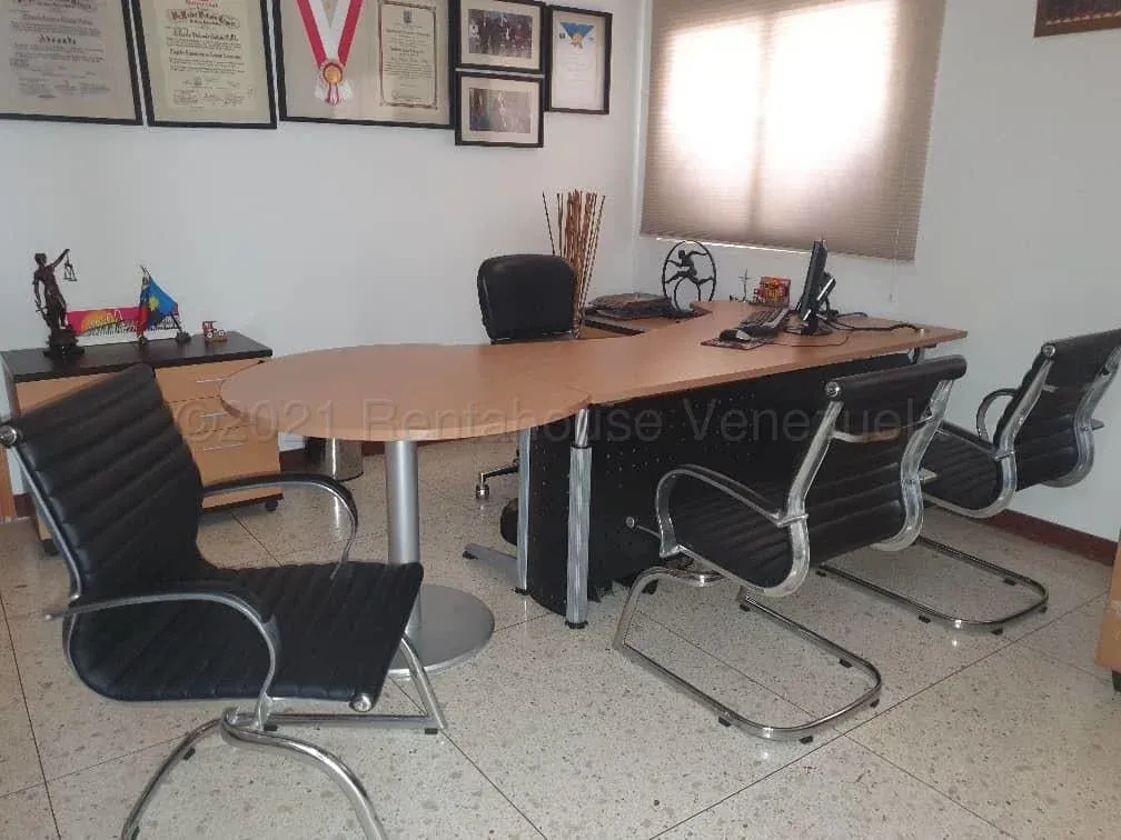 Local Comercial En Venta En Av. Goajira  - 4