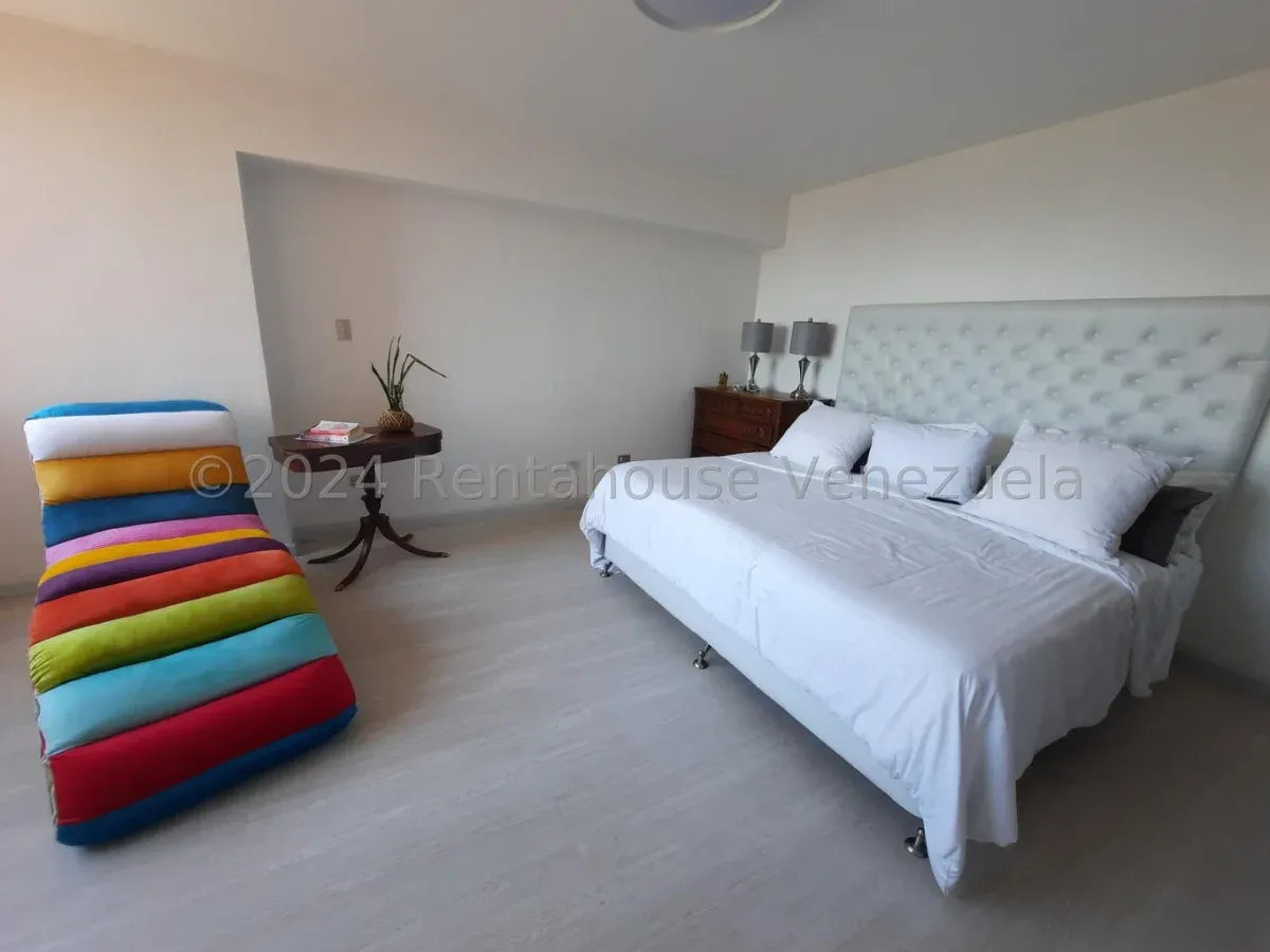 Exclusivo Apartamento En VENTA Con Excelente Ubicación  - 12