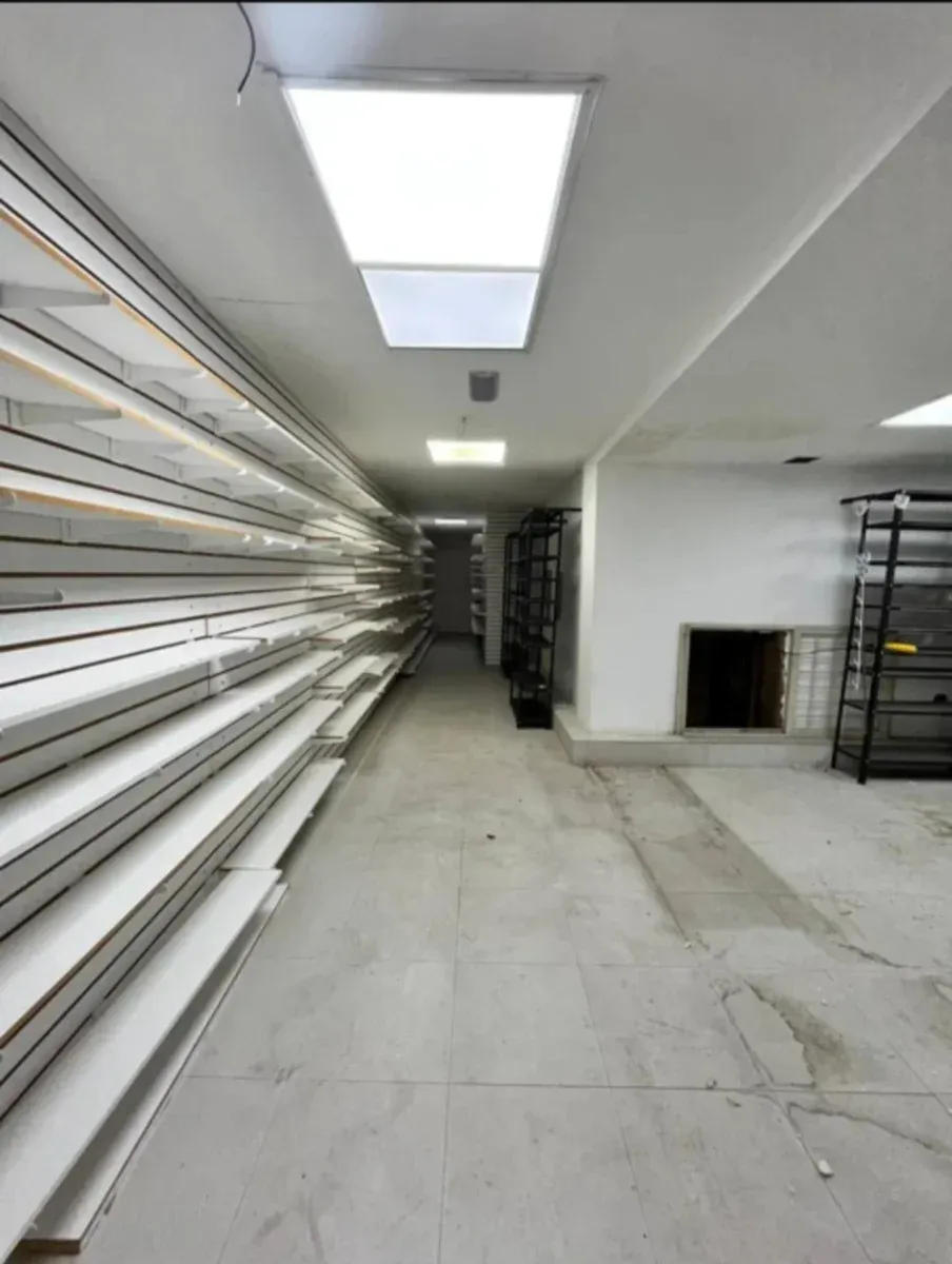Casa Comercial En ALQUILER En Tierra Negra  - 17