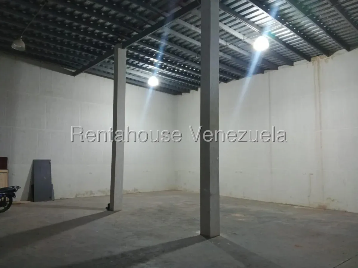 Edificio En VENTS En El Sector Belloso  - 14