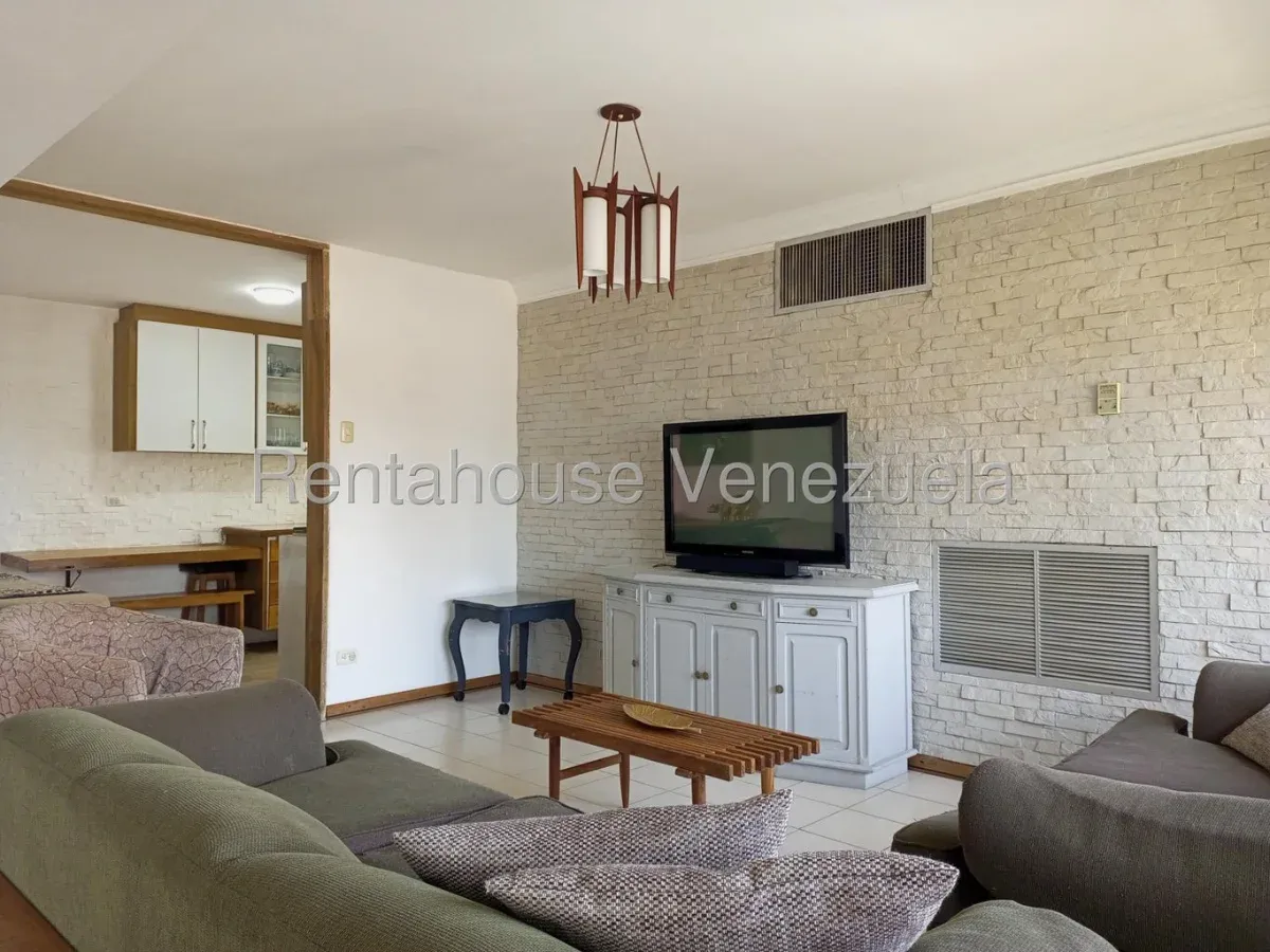 Apartamento en La Lago: seguridad, comodidad y amplios espacios - 10