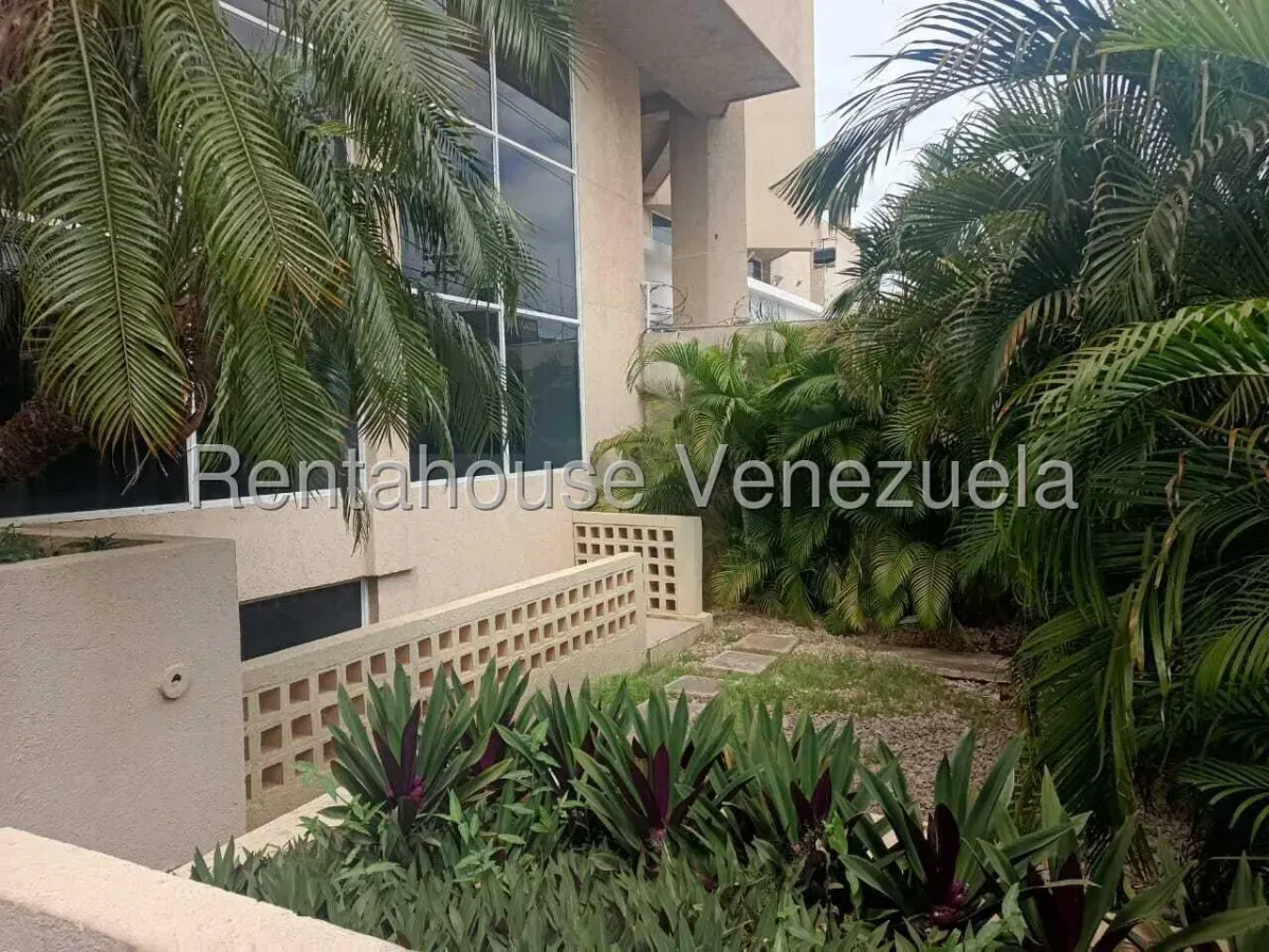 Cómodo Apartamento En ALQUILER En Bellas Artes - 3