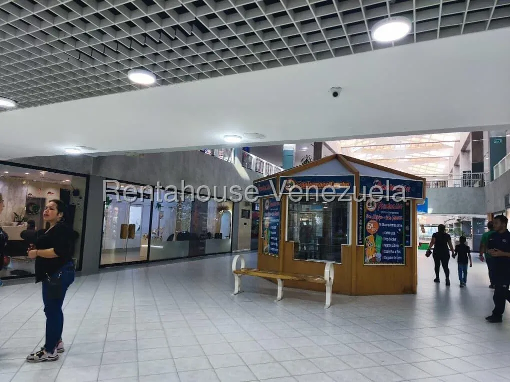 Local Comercial En ALQUILER En C.C Lago Mall  - 20