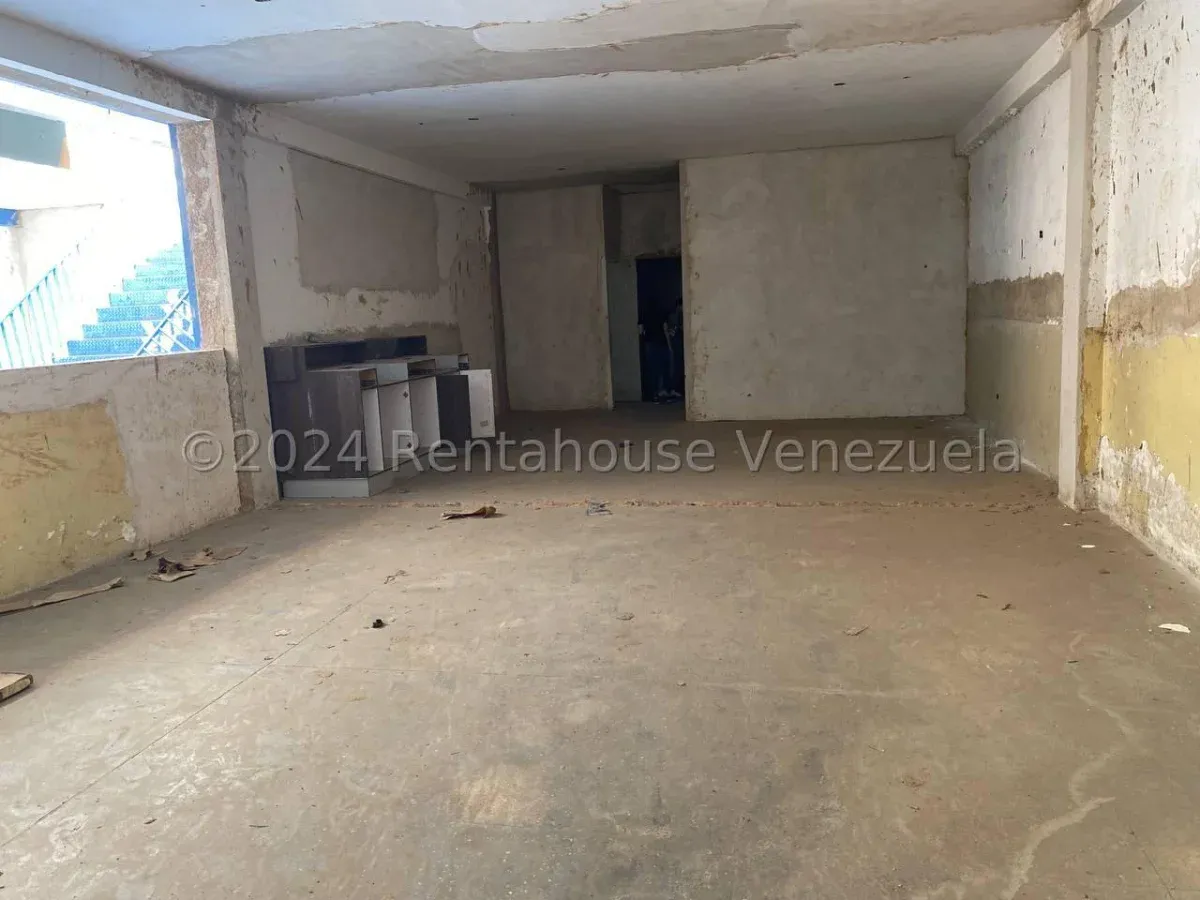Local Comercial En Gris En ALQUILER En Calle 72 - 12