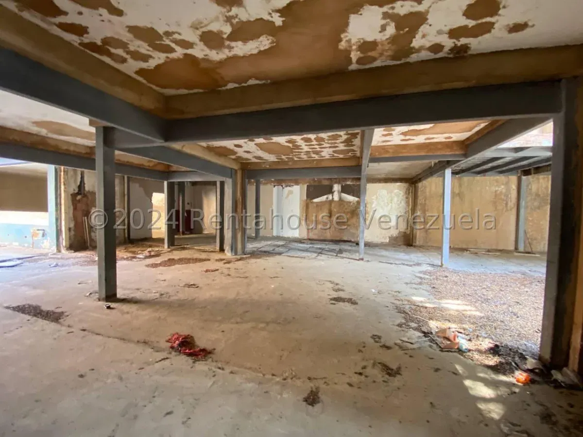 Local Comercial En Gris En ALQUILER En Calle 72 - 19