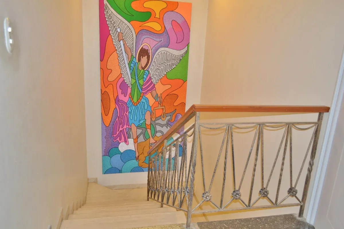 Espaciosa casa amoblada con piscina en Venta en Monte Claro - 9