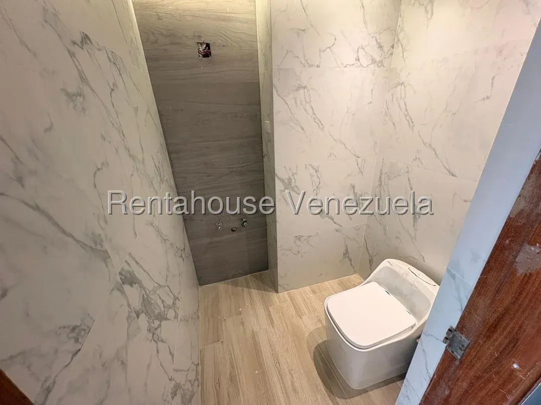 Bello Apartamento En VENTA En Av. El Milagro - 4