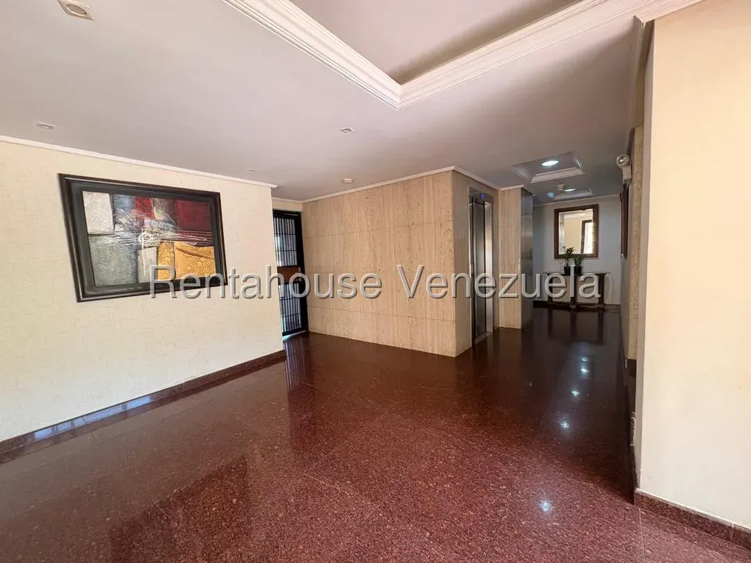 Bello Apartamento En VENTA En Av. El Milagro - 6