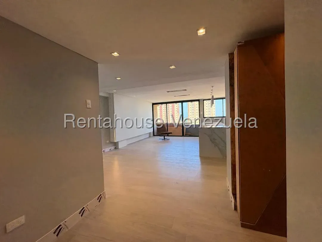 Apartamento En VENTA En Av. El Milagro  - 18