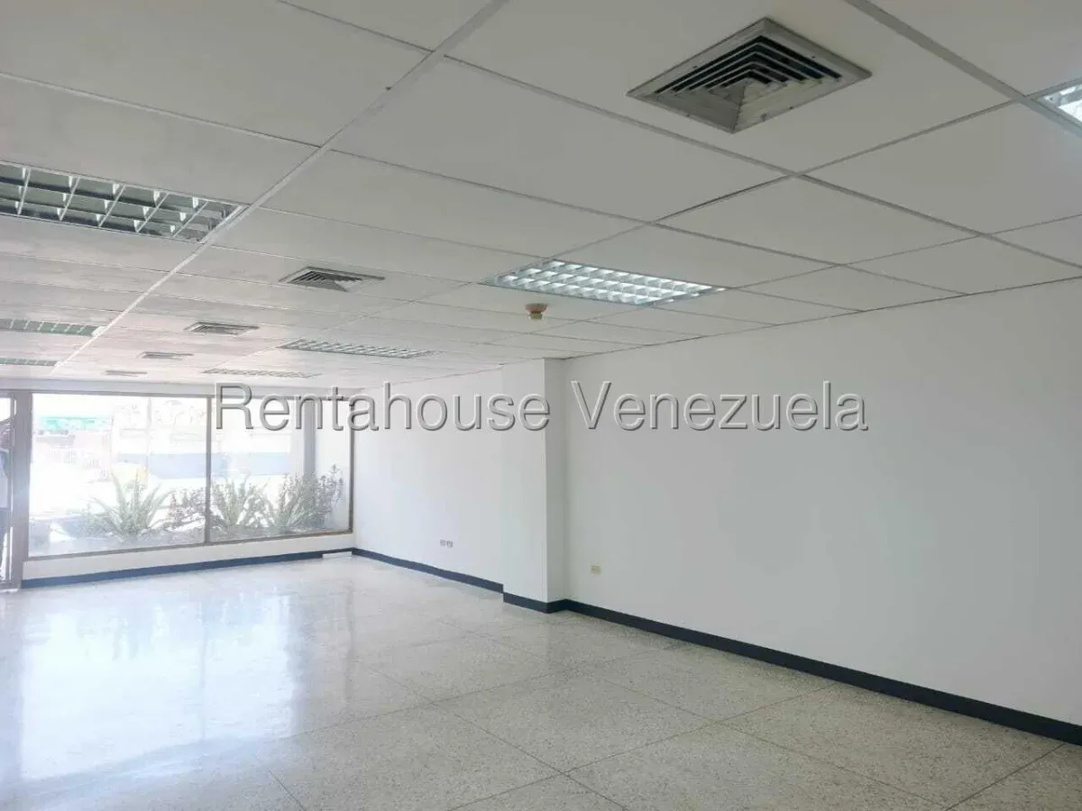 Local Comercial En ALQUILER En 5 de Julio  - 4