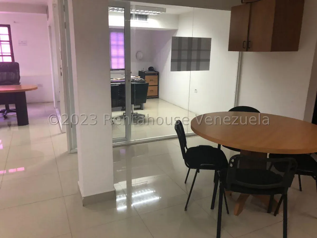 Edificio En Venta En Av. El Milagro - 5