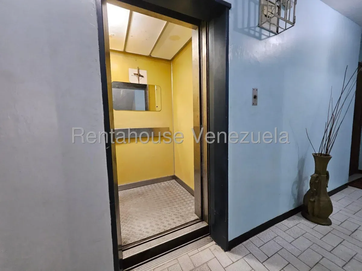 Apartamento En VENTA En Ciudadela Faria - 8
