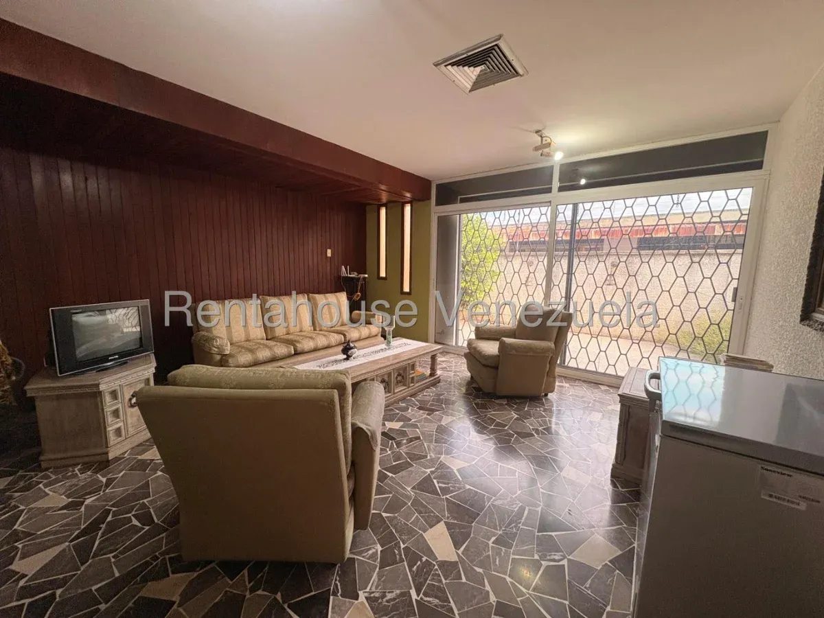 Amplia Casa En VENTA En Irama  - 13