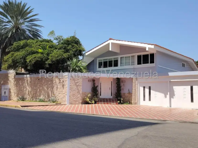 Casa En VENTA En El Sector La Lago, Maracaibo