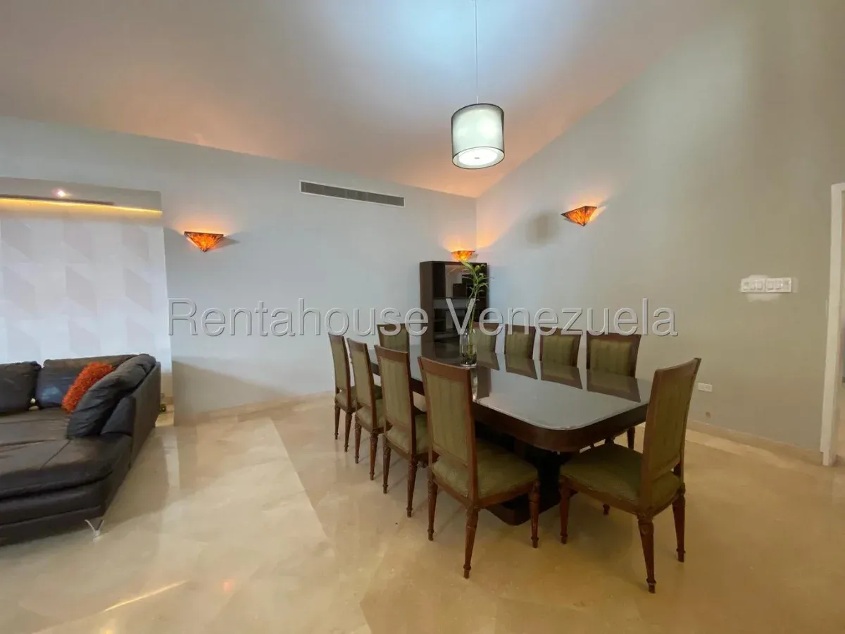 Casa En VENTA En El Sector La Lago, Maracaibo - 3