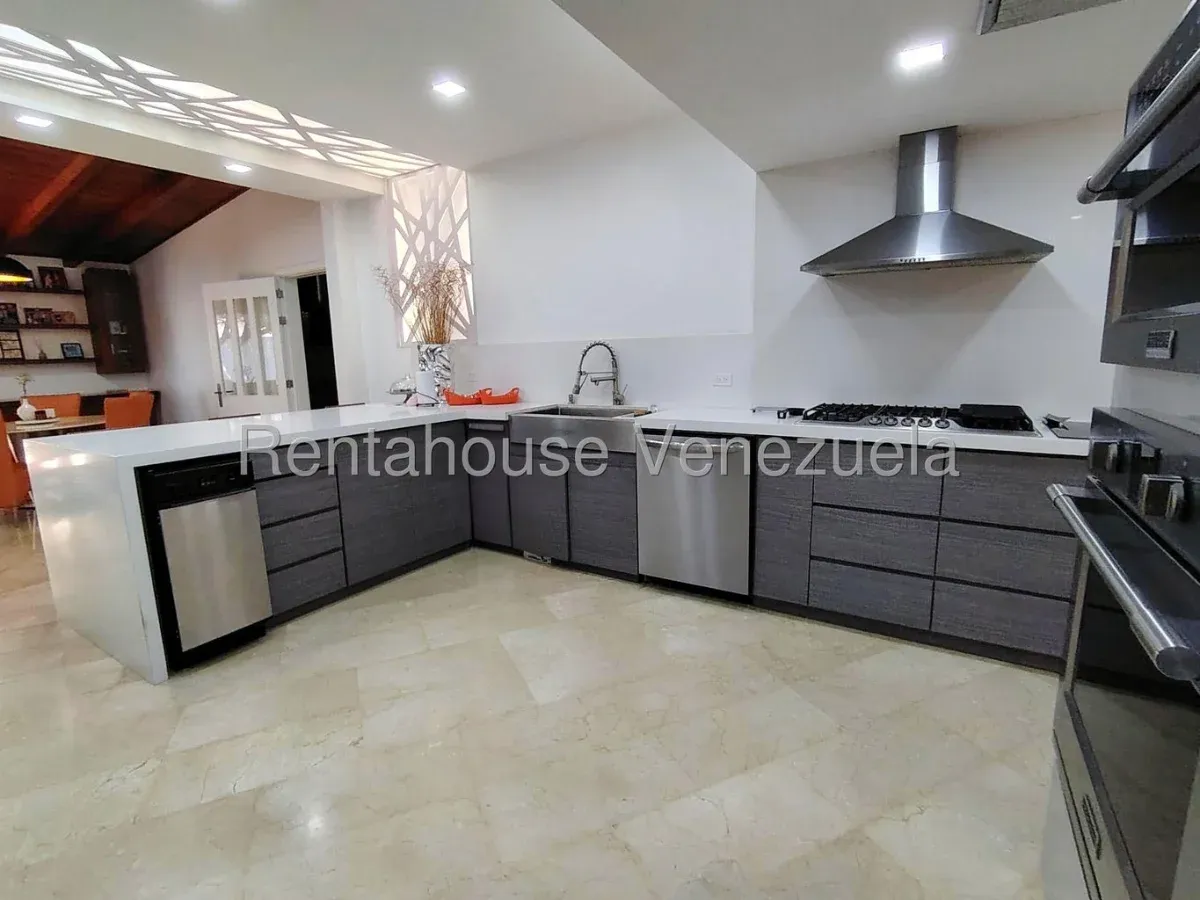Casa En VENTA En El Sector La Lago, Maracaibo - 8