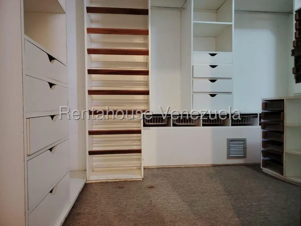 Apartamento En VENTA En La Lago, Maracaibo - 20