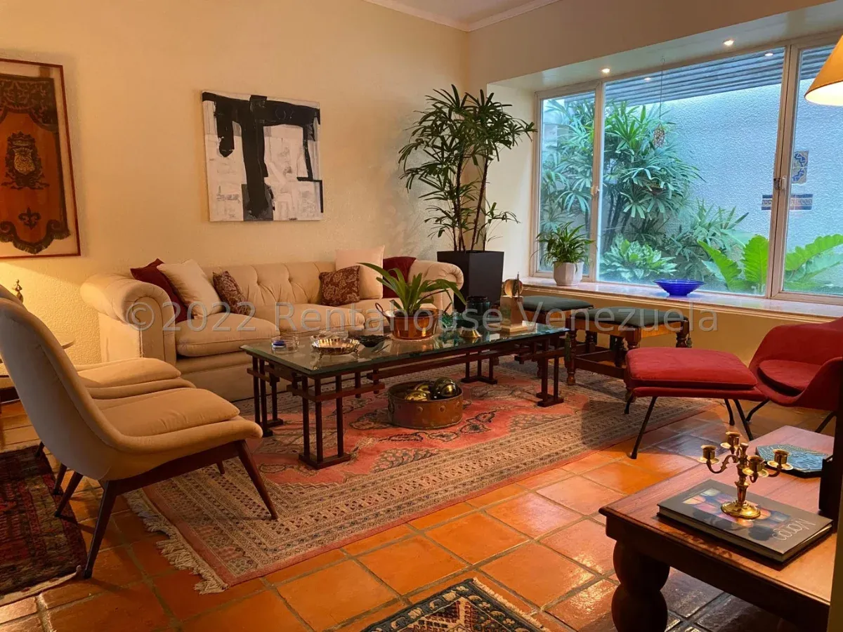 Casa En VENTA En Las Mercedes - 2