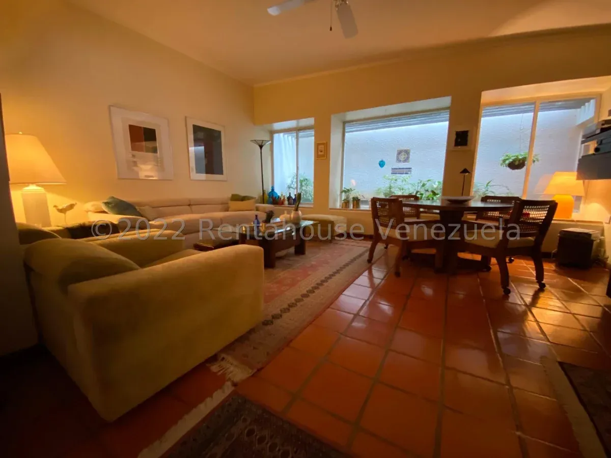 Casa En VENTA En Las Mercedes - 4