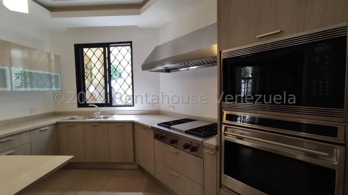 Villa Cerrada En Venta En Paraiso  - 16