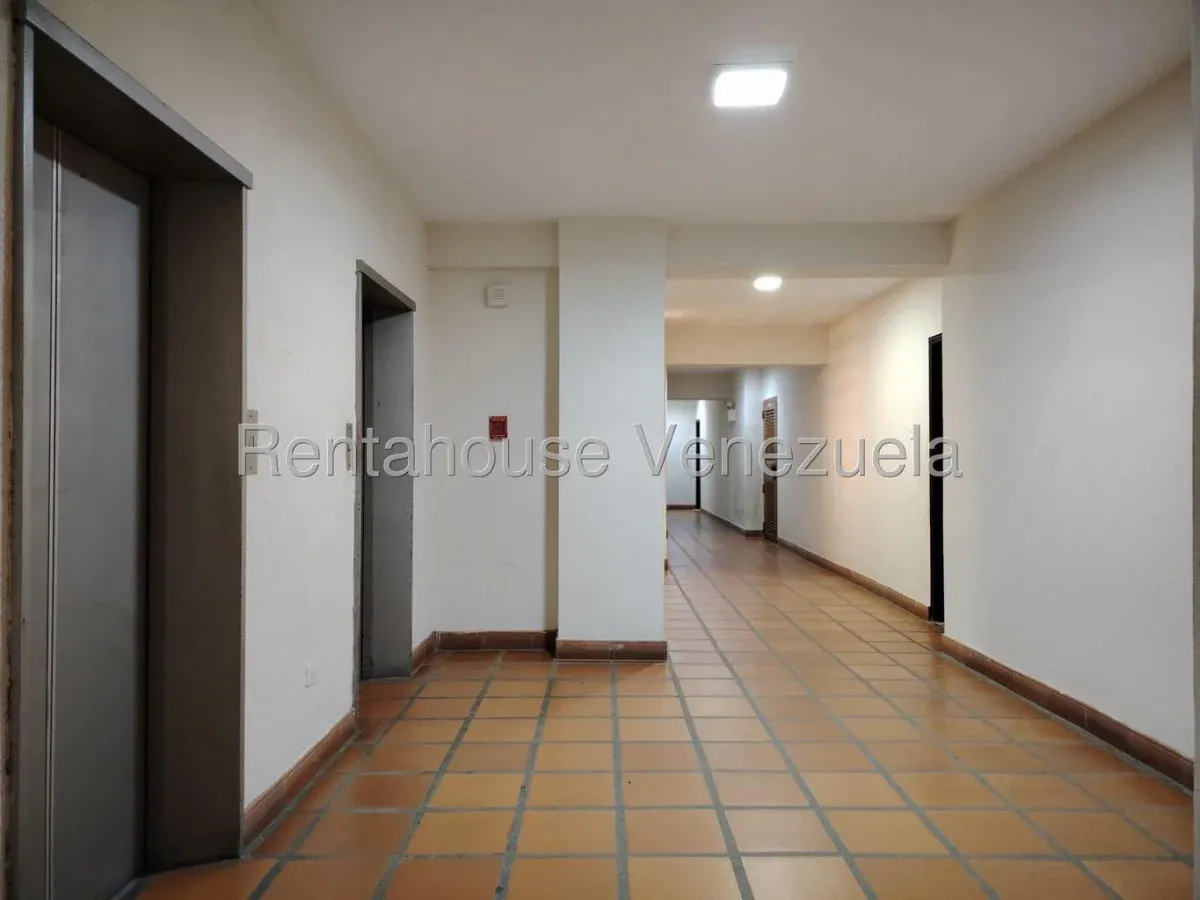 Apartamento Tipo Estudio En ALQUILER En Banca Mara  - 9