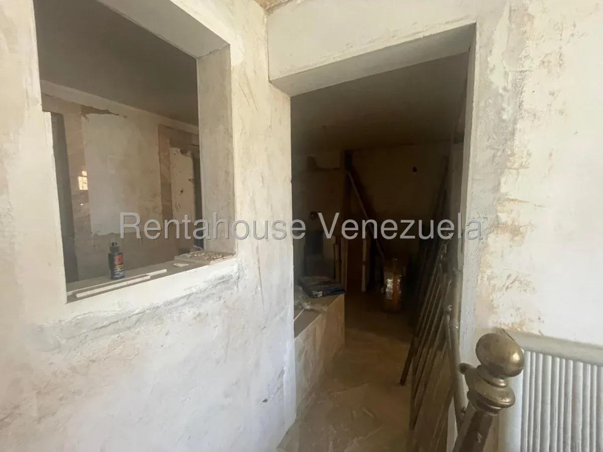 Cómodo Apartamento En Semi Gris En Venta, Sector La Lago   - 15