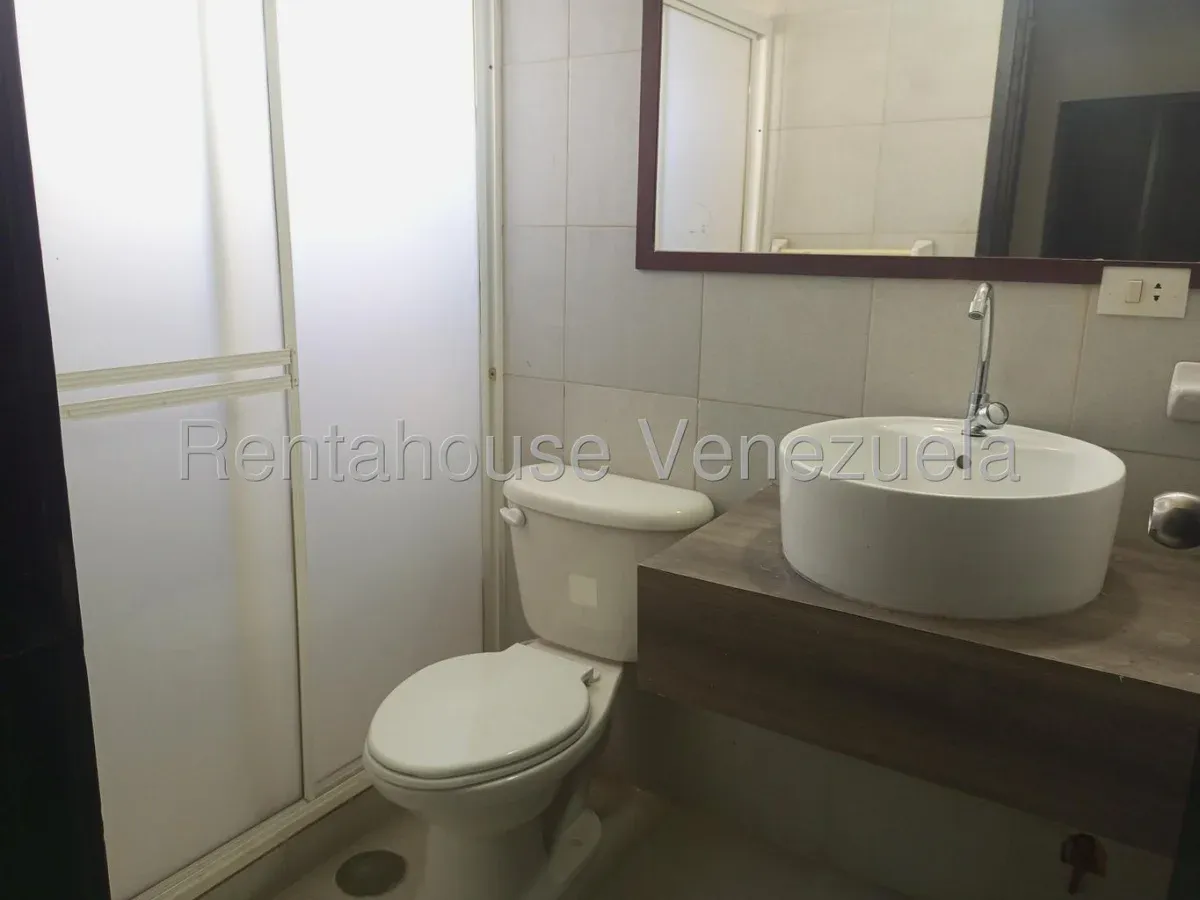 Hermoso Apartamento Amoblado En ALQUILER En Bellas Artes - 12