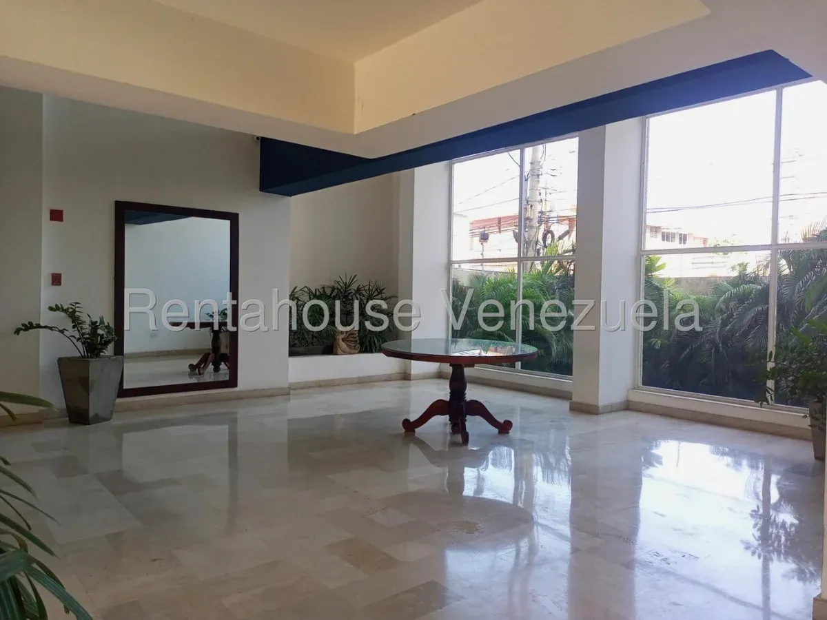 Hermoso Apartamento Amoblado En ALQUILER En Bellas Artes - 19