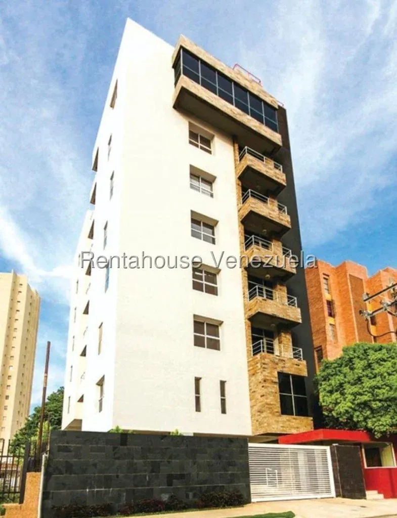 Bello Apartamento En ALQUILER En Zapara 