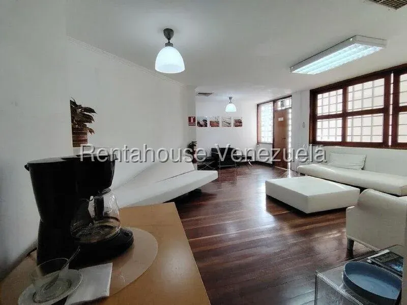 Hermosa Casa-Quinta Con Piscina En El Sector La Maracaibo - 19