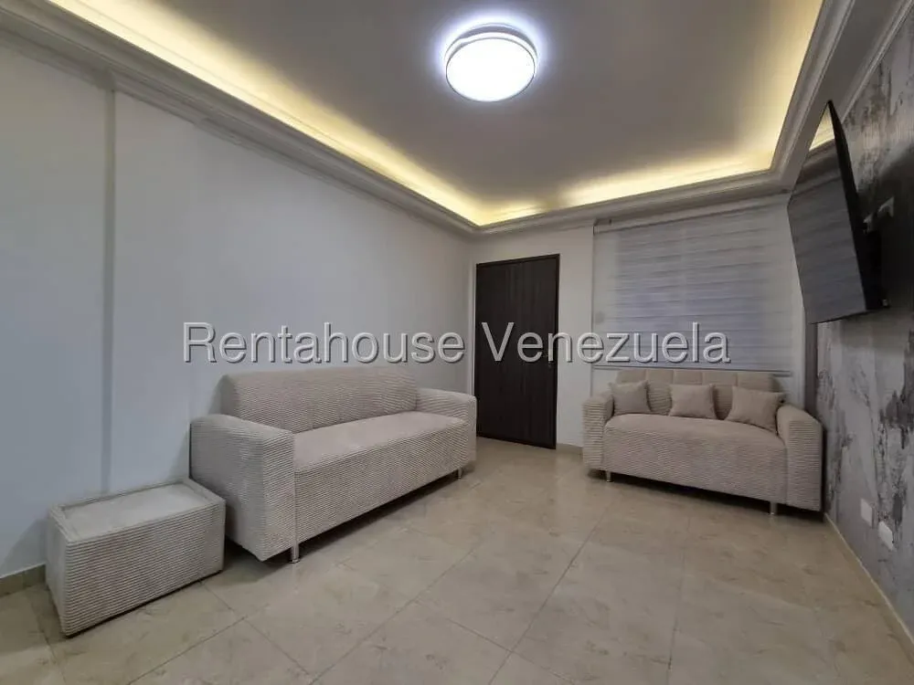 Hermoso Apartamento Totalmente Actualizado En Venta En Amparo 