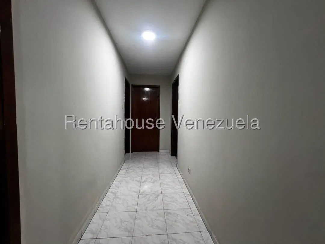 Amplio Apartamento Amoblado en Indio Mara - 3
