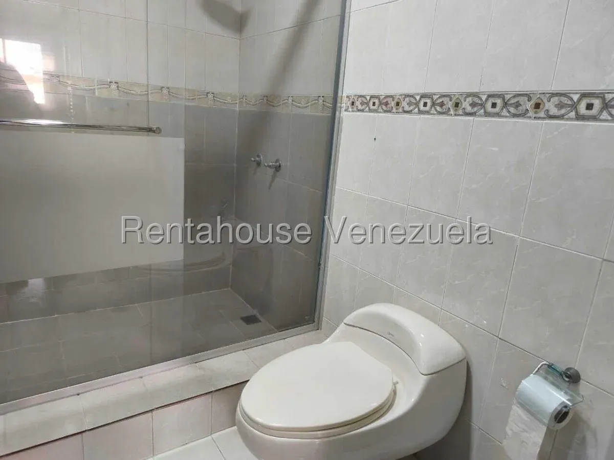 Townhouse amplio en villa cerrada de Milagro Norte con acceso a playa - 8